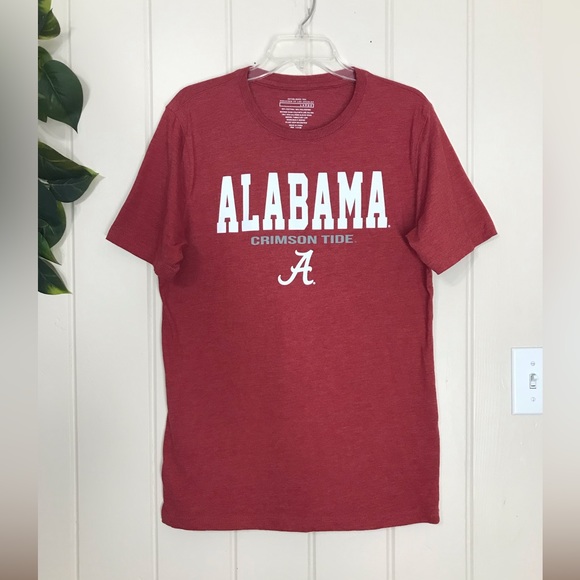 Alabama Crimson Tide Roll Tide Graphic Print Top T-shirt NWOT
Stretch Material - Picture 3 of 12